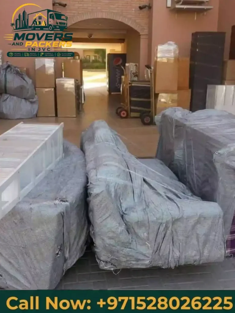 Moving Gallery JVC